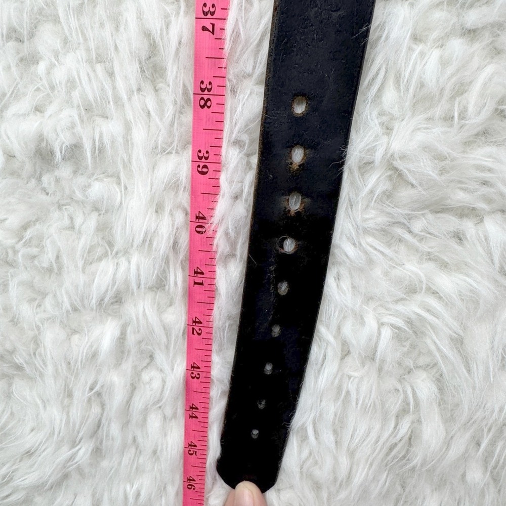 Levi Strauss Mens Italian Leather Belt Black Silver Buckle Size 40 **Well Worn** - Picture 8 of 12